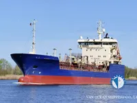 Nafta-/keemialaev müügiks