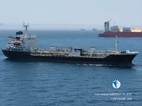 Nafta-/keemialaev müügiks