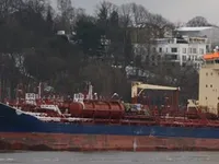 Nafta-/keemialaev müügiks