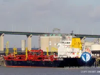Nafta-/keemialaev müügiks
