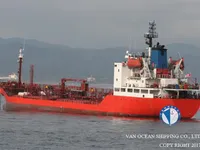Nafta-/keemialaev müügiks
