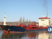 Nafta-/keemialaev müügiks