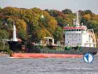 Nafta-/keemialaev müügiks