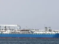 Nafta-/keemialaev müügiks