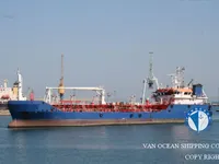 Nafta-/keemialaev müügiks