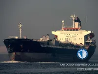 Nafta-/keemialaev müügiks
