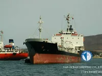 Nafta-/keemialaev müügiks