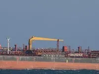 Nafta-/keemialaev müügiks