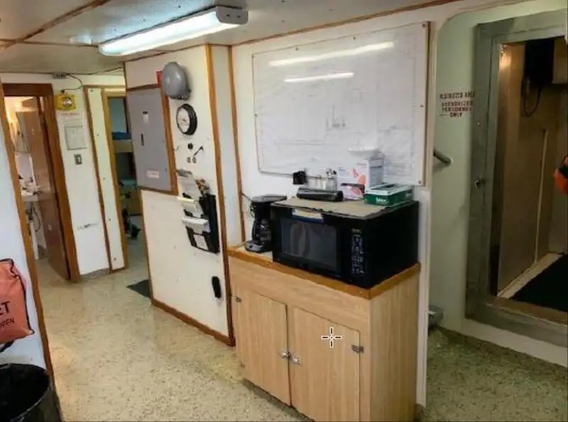 Kiire varustajalaev (FSV) müügiks