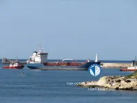 Nafta-/keemialaev müügiks