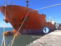 Nafta-/keemialaev müügiks