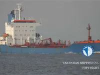 Nafta-/keemialaev müügiks
