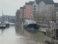 Trawler müügiks