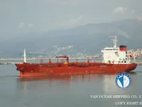 Nafta-/keemialaev müügiks