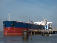 Nafta-/keemialaev müügiks