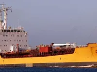 Nafta-/keemialaev müügiks