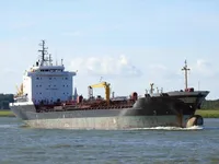 Nafta-/keemialaev müügiks