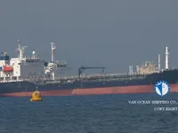 Nafta-/keemialaev müügiks