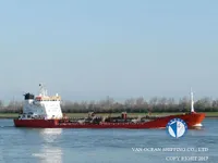 Nafta-/keemialaev müügiks