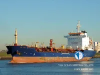 Nafta-/keemialaev müügiks