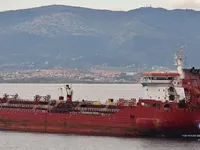 Nafta-/keemialaev müügiks