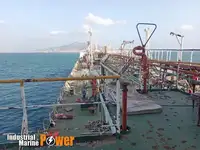 Nafta-/keemialaev müügiks