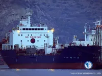 Nafta-/keemialaev müügiks