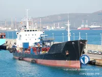 Nafta-/keemialaev müügiks