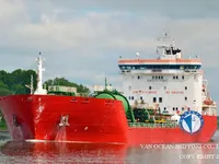 Nafta-/keemialaev müügiks