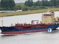 Nafta-/keemialaev müügiks