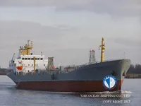 Nafta-/keemialaev müügiks