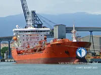 Nafta-/keemialaev müügiks