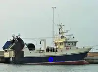 Laev kalatöötlemiseks ja transpordiks müügiks