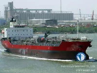 Nafta-/keemialaev müügiks