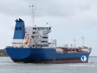 Nafta-/keemialaev müügiks