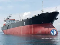 Nafta-/keemialaev müügiks