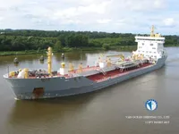Nafta-/keemialaev müügiks