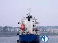 Nafta-/keemialaev müügiks