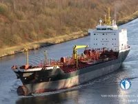 Nafta-/keemialaev müügiks