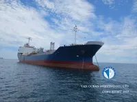Nafta-/keemialaev müügiks