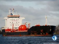 Nafta-/keemialaev müügiks