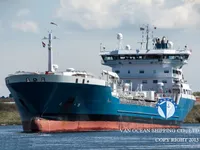 Nafta-/keemialaev müügiks