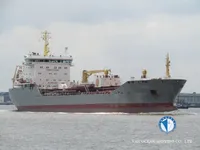 Nafta-/keemialaev müügiks