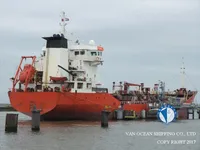 Nafta-/keemialaev müügiks
