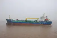 Nafta-/keemialaev müügiks