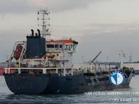 Nafta-/keemialaev müügiks