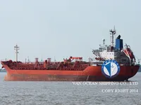 Nafta-/keemialaev müügiks