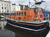 Päästelaev müügiks
