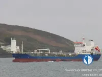Nafta-/keemialaev müügiks
