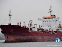 Nafta-/keemialaev müügiks